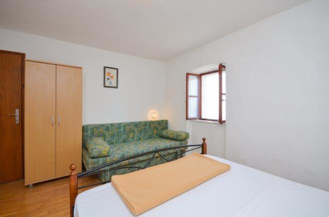 Apartments With A Parking Space Brela, Makarska - 11552 Habitación foto